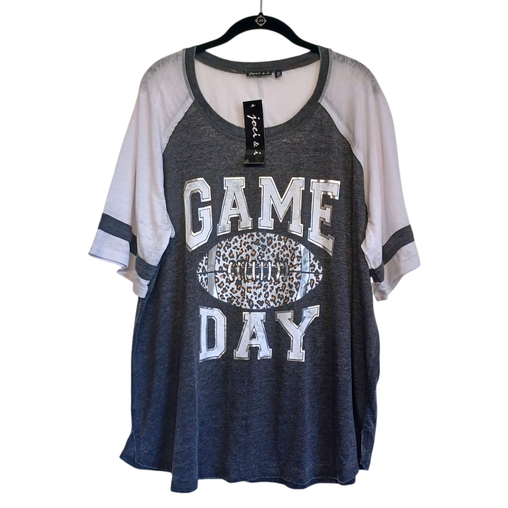 JOEI & I Leopard Print Game Day Short Sleeve Marled Gray White Soft Top 2X NWT
